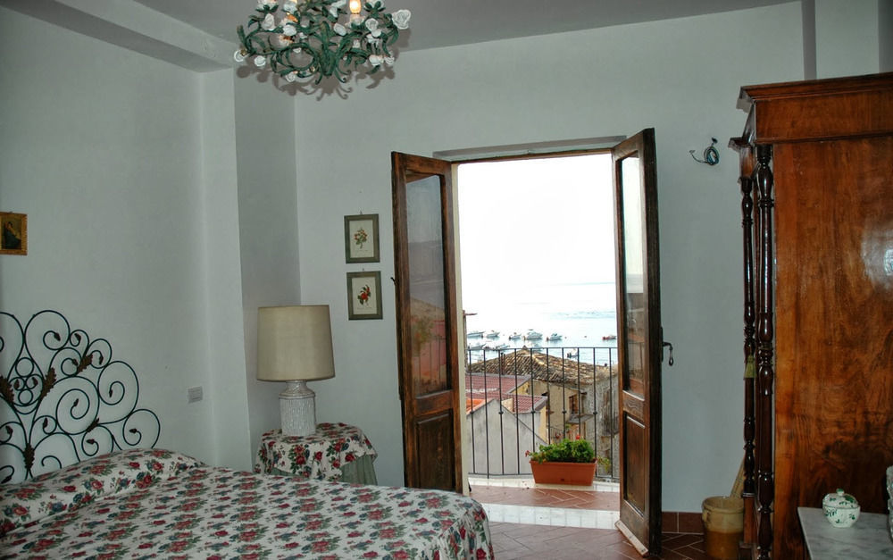 B&B Chianalea 54 Scilla Exteriör bild